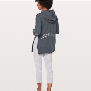 I am looking for this item!!!! Size 4